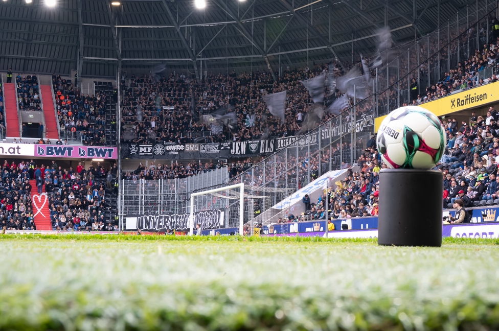 LASK - Sturm Graz
Oesterreichische Fussball Bundesliga, 27. Runde, LASK - SK Sturm Graz, Arena Linz, 19.04.2026.

Foto zeigt Fans von Sturm
