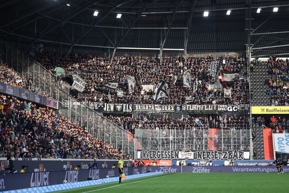 LASK - Sturm Graz
Oesterreichische Fussball Bundesliga, 27. Runde, LASK - SK Sturm Graz, Arena Linz, 19.04.2026.

Foto zeigt Fans von Sturm

