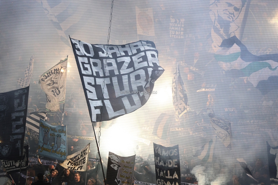 Sturm Graz - LASK
Oesterreichische Fussball Bundesliga, 28. Runde, SK Sturm Graz - LASK, Stadion Graz-Liebenau, 22.04.2026. 

Foto zeigt Fans von Sturm mit einer Choreografie
Schlüsselwörter: pyrotechnik sturmflut