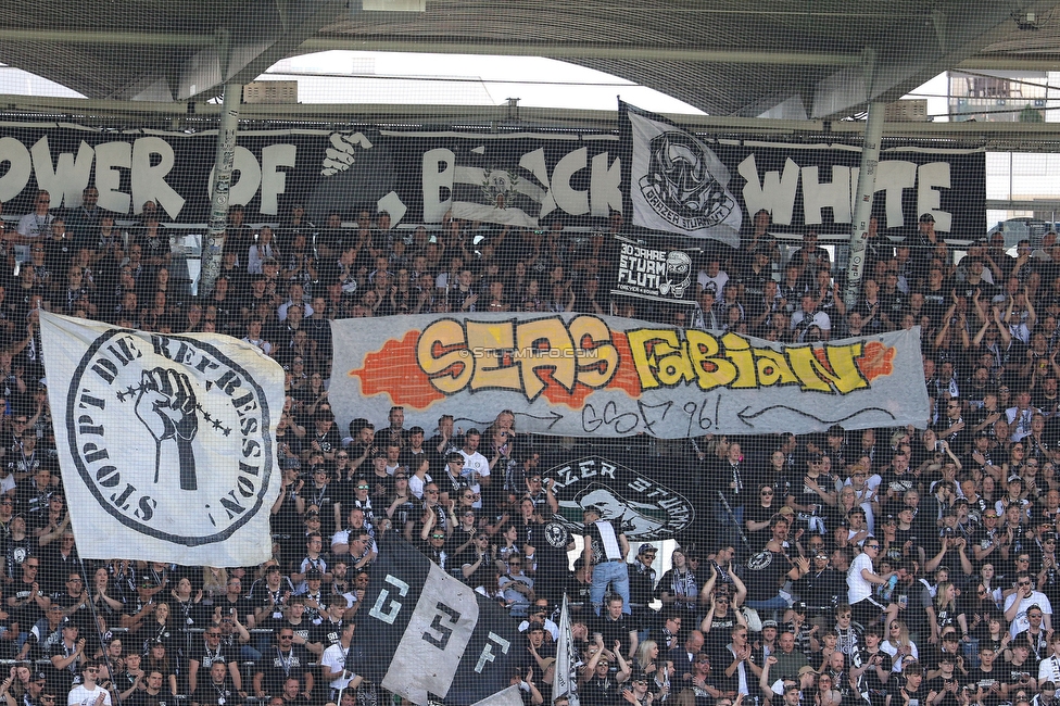 Sturm Graz - Austria Wien
Oesterreichische Fussball Bundesliga, 29. Runde, SK Sturm Graz - FK Austria Wien, Stadion Graz-Liebenau, 26.04.2026. 

Foto zeigt Fans von Sturm mit einem Spruchband
Schlüsselwörter: sturmflut baby