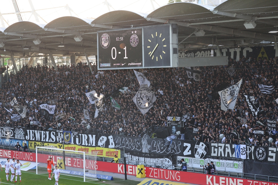 Sturm Graz - Austria Wien
Oesterreichische Fussball Bundesliga, 29. Runde, SK Sturm Graz - FK Austria Wien, Stadion Graz-Liebenau, 26.04.2026. Foto zeigt Fans von Sturm mit einem Spruchband
Schlüsselwörter: repression