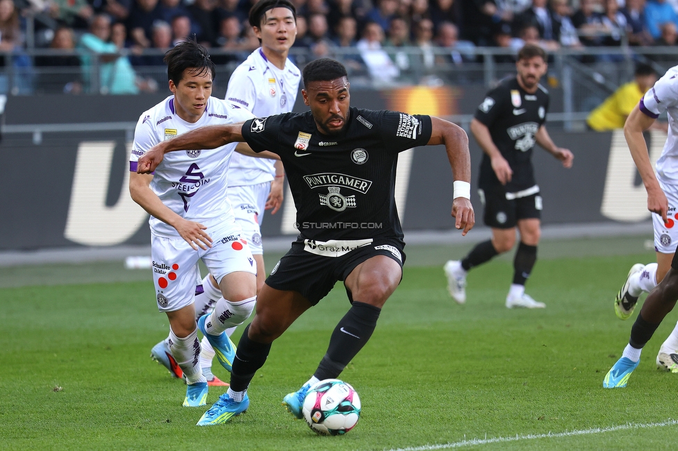 Sturm Graz - Austria Wien
Oesterreichische Fussball Bundesliga, 29. Runde, SK Sturm Graz - FK Austria Wien, Stadion Graz-Liebenau, 26.04.2026. Foto zeigt Maurice Maximilian Malone (Sturm)
