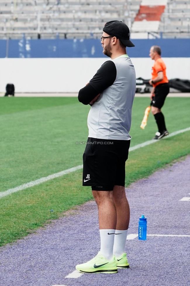 Austria Wien - Sturm Damen
OEFB Frauen Bundesliga, 3. Runde Play-Off, FK Austria Wien - SK Sturm Graz Damen, Generali Arena Wien, 09.05.2026. Foto zeigt Jakob Gschwandner (Assistenztrainer Sturm Damen)
