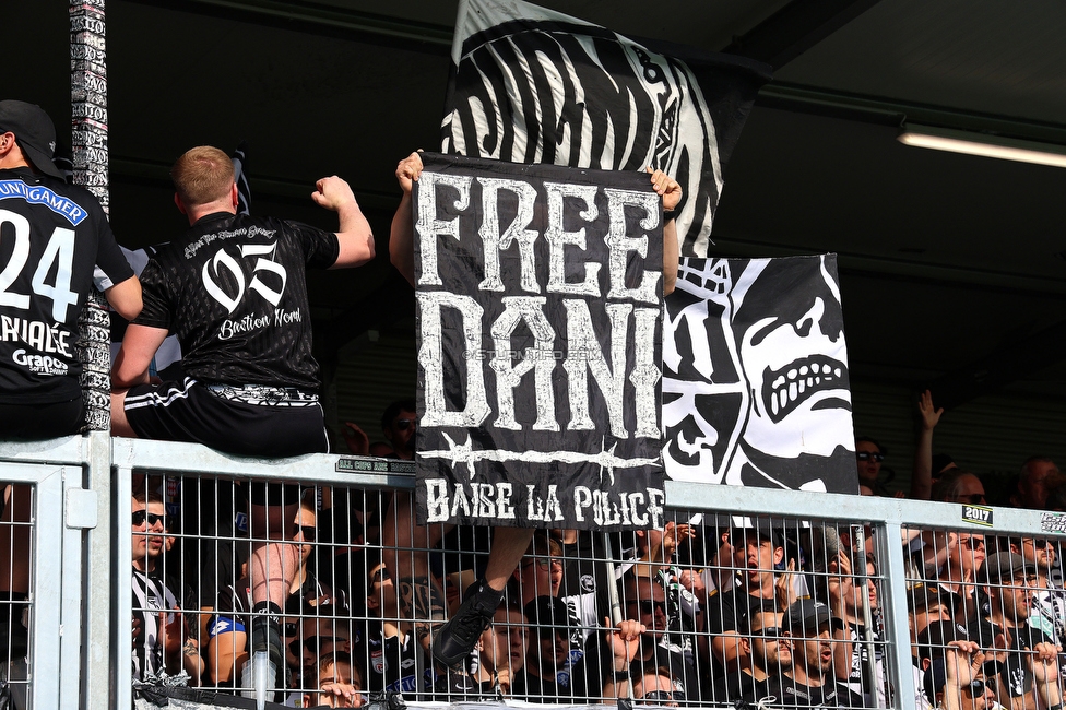 Hartberg - Sturm Graz
Oesterreichische Fussball Bundesliga, 31. Runde, TSV Hartberg - SK Sturm Graz, Profertil Arena Hartberg, 10.05.2026. Foto zeigt Fans von Sturm
