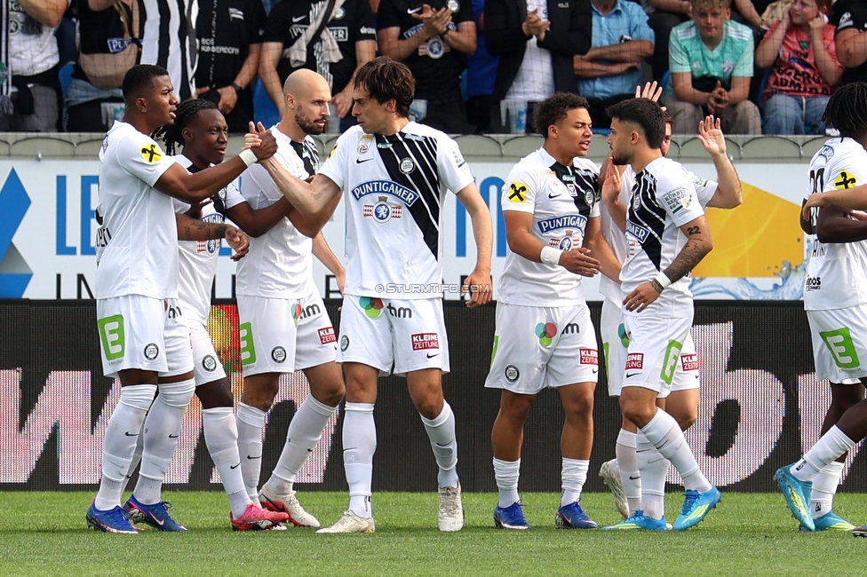 Hartberg - Sturm Graz
Oesterreichische Fussball Bundesliga, 31. Runde, TSV Hartberg - SK Sturm Graz, Profertil Arena Hartberg, 10.05.2026. Foto zeigt Albert Vallci (Sturm)
