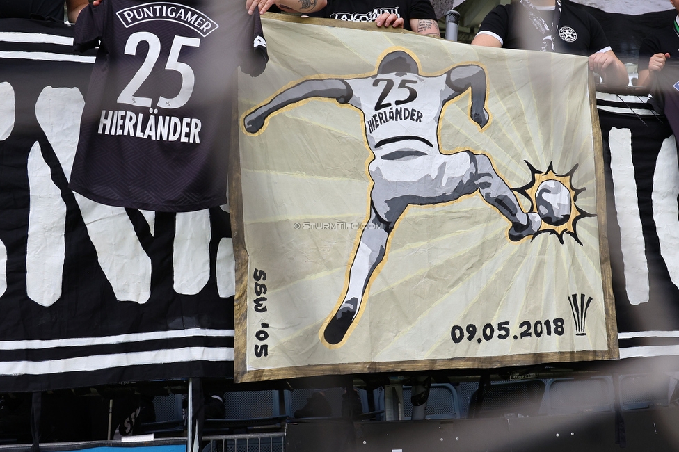 Sturm Graz - Rapid Wien
Oesterreichische Fussball Bundesliga, 32. Runde, SK Sturm Graz - SK Rapid Wien, Stadion Graz-Liebenau, 17.05.2026. Foto zeigt ein Transparent fuer Stefan Hierlaender (Sturm)
