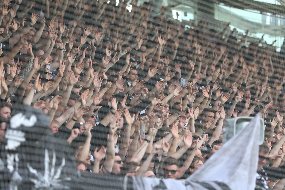 Sturm Graz - Rapid Wien
Oesterreichische Fussball Bundesliga, 32. Runde, SK Sturm Graz - SK Rapid Wien, Stadion Graz-Liebenau, 17.05.2026. Foto zeigt Fans von Sturm
