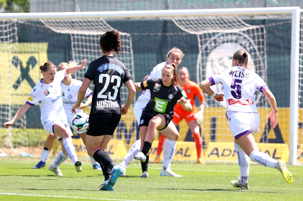 Sturm Damen - Austria Wien
OEFB Frauen Bundesliga, Meistergruppe - 4. Runde, SK Sturm Graz Damen - FK Austria Wien, Trainingszentrum Messendorf, 17.05.2026. Foto zeigt Zala Kustrin (Sturm Damen)
