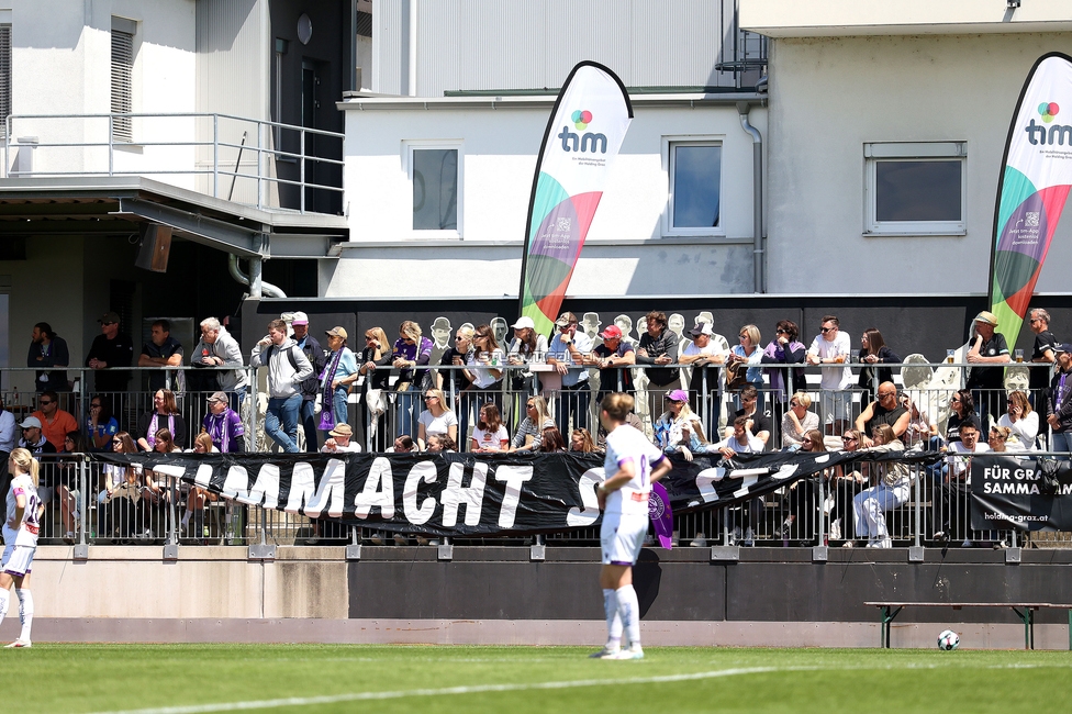 Sturm Damen - Austria Wien
OEFB Frauen Bundesliga, Meistergruppe - 4. Runde, SK Sturm Graz Damen - FK Austria Wien, Trainingszentrum Messendorf, 17.05.2026. Foto zeigt Fans
