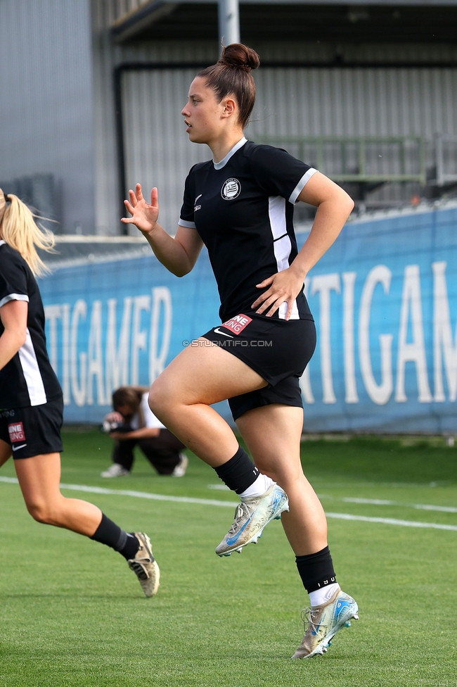 Sturm Damen - St. Poelten
OEFB Frauen Bundesliga, Meistergruppe - 5. Runde, SK Sturm Graz Damen - SKN St. Poelten, Trainingszentrum Messendorf, 22.05.2026. Foto zeigt Julia Michelle Wattilete (Sturm Damen)

