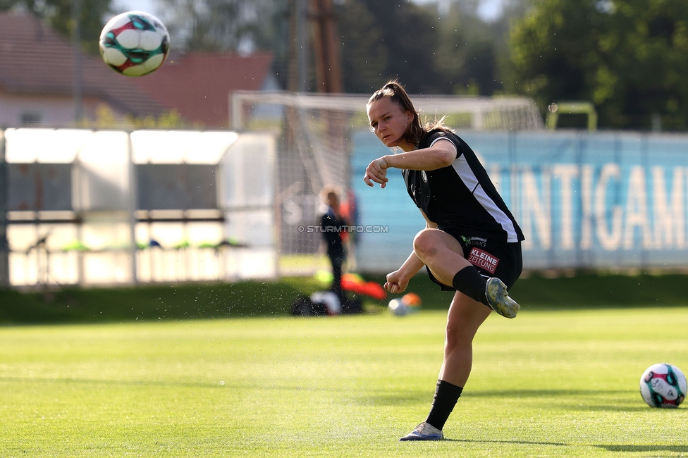 Sturm Damen - St. Poelten
OEFB Frauen Bundesliga, Meistergruppe - 5. Runde, SK Sturm Graz Damen - SKN St. Poelten, Trainingszentrum Messendorf, 22.05.2026. Foto zeigt Julia Keutz (Sturm Damen)

