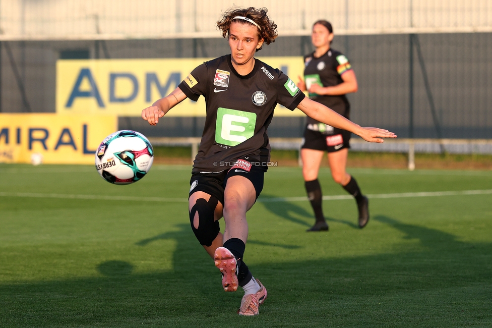 Sturm Damen - St. Poelten
OEFB Frauen Bundesliga, Meistergruppe - 5. Runde, SK Sturm Graz Damen - SKN St. Poelten, Trainingszentrum Messendorf, 22.05.2026. Foto zeigt Leonie Christin Tragl (Sturm Damen)
