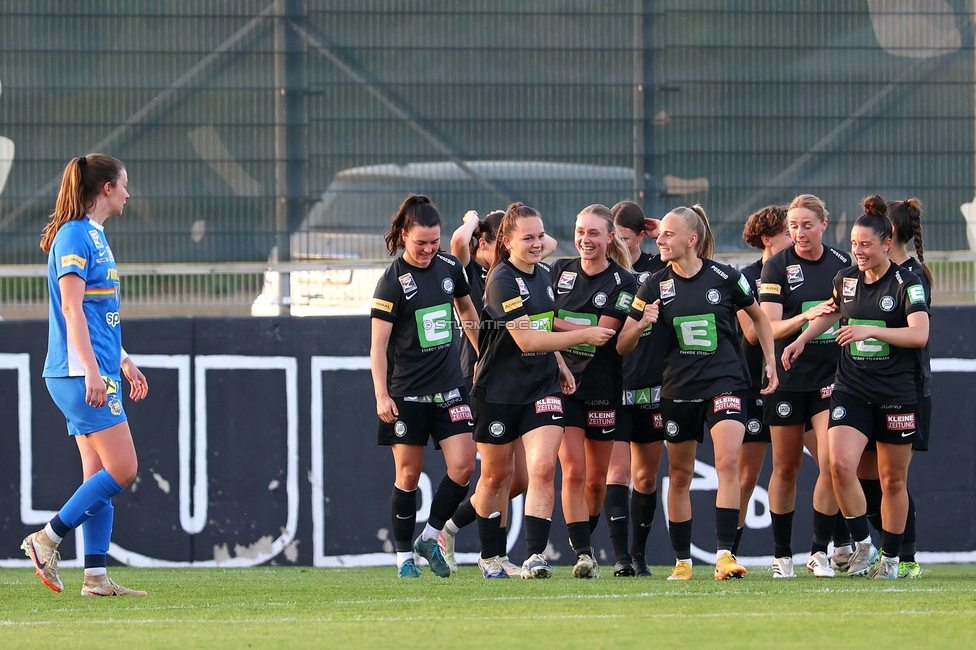 Sturm Damen - St. Poelten
OEFB Frauen Bundesliga, Meistergruppe - 5. Runde, SK Sturm Graz Damen - SKN St. Poelten, Trainingszentrum Messendorf, 22.05.2026. Foto zeigt die Mannschaft der Sturm Damen
