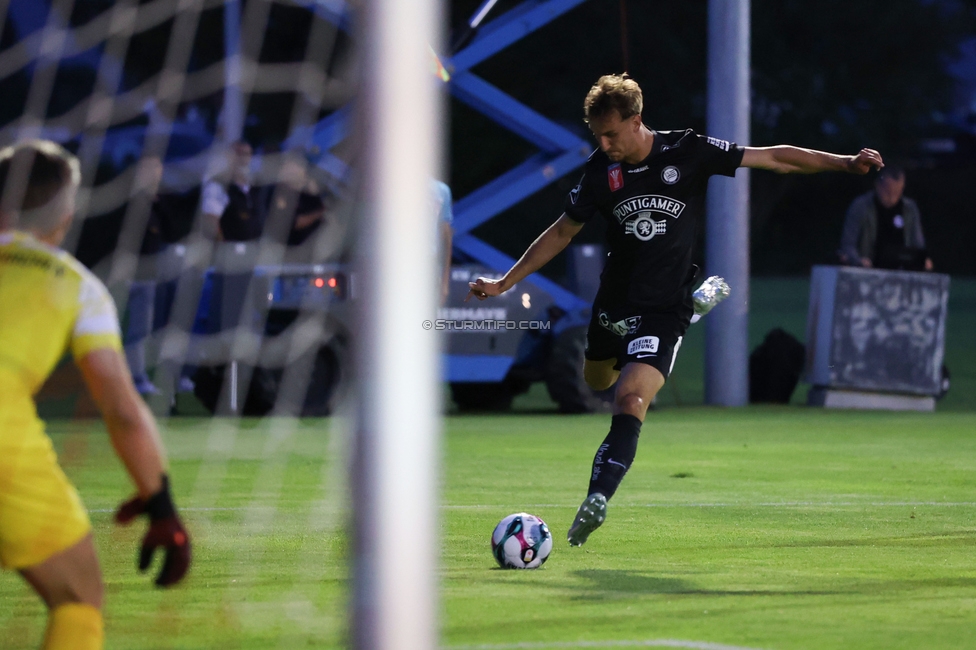 Seekirchen - Sturm Graz
OEFB Cup 1. Runde, SV Seekirchen - SK Sturm Graz, Sportzentrum Aug, Seekirchen am Wallersee, 24.07.2026. Foto zeigt Nelson Weiper (Sturm)
