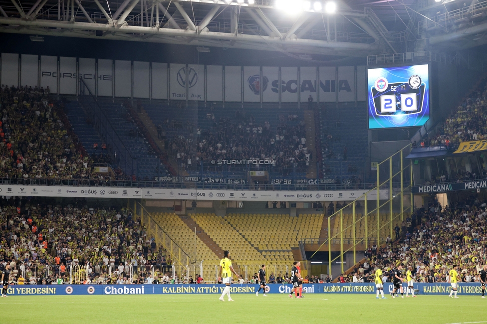 Fenerbahce - Sturm Graz
UEFA Champions League Qualifikation 3. Runde, Fenerbahce SK - SK Sturm Graz, Suekrue Saracoglu Stadion Istanbul, 05.08.2026. 

Foto zeigt Fans von Sturm
