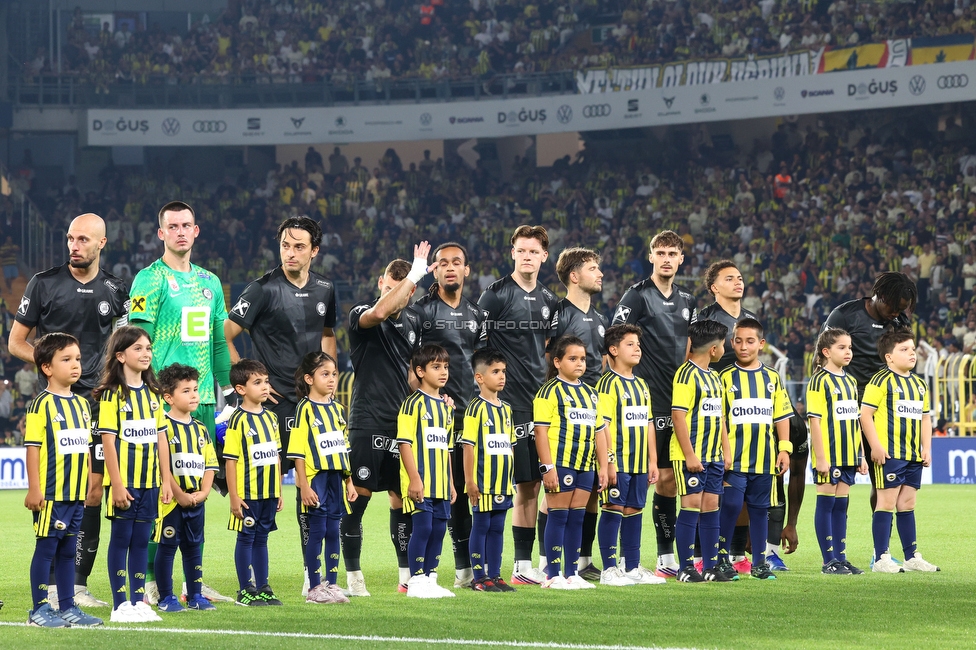 Fenerbahce - Sturm Graz
UEFA Champions League Qualifikation 3. Runde, Fenerbahce SK - SK Sturm Graz, Suekrue Saracoglu Stadion Istanbul, 05.08.2026. 

Foto zeigt die Mannschaft von Sturm
