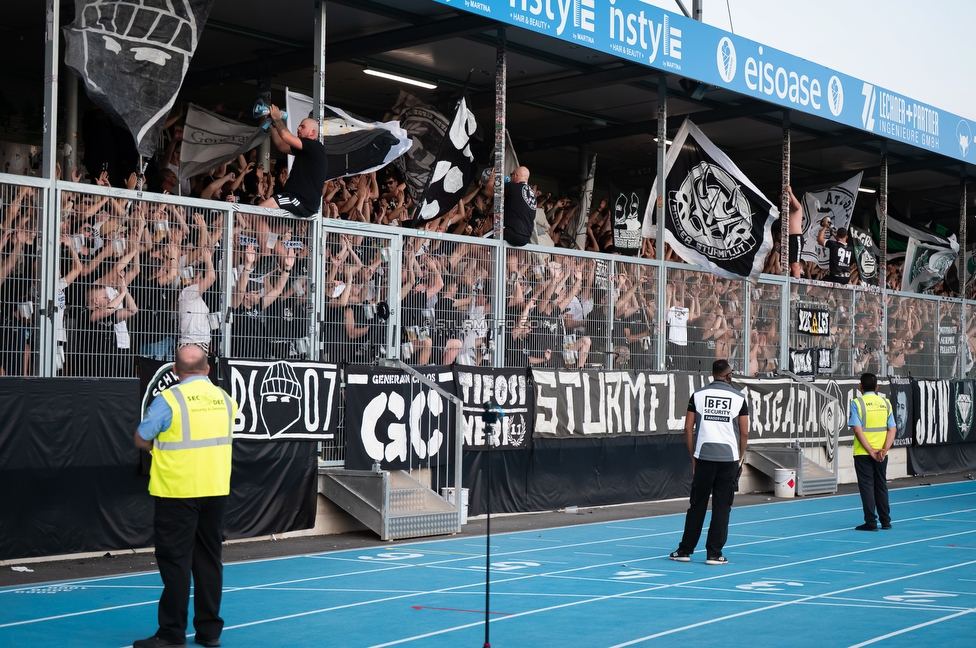 Hartberg - Sturm Graz
Oesterreichische Fussball Bundesliga, 2. Runde, TSV Hartberg - SK Sturm Graz, Arena Hartberg, 08.08.2026.

Foto zeigt Fans von Sturm
Schlüsselwörter: sturmflut generationchaos