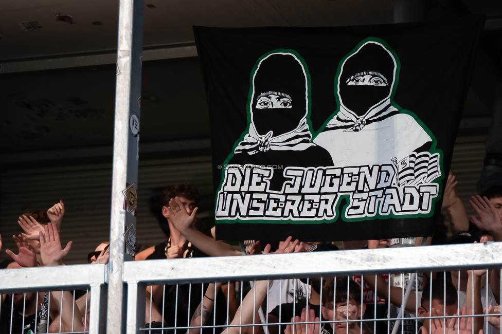 Hartberg - Sturm Graz
Oesterreichische Fussball Bundesliga, 2. Runde, TSV Hartberg - SK Sturm Graz, Arena Hartberg, 08.08.2026.Foto zeigt Fans von Sturm
