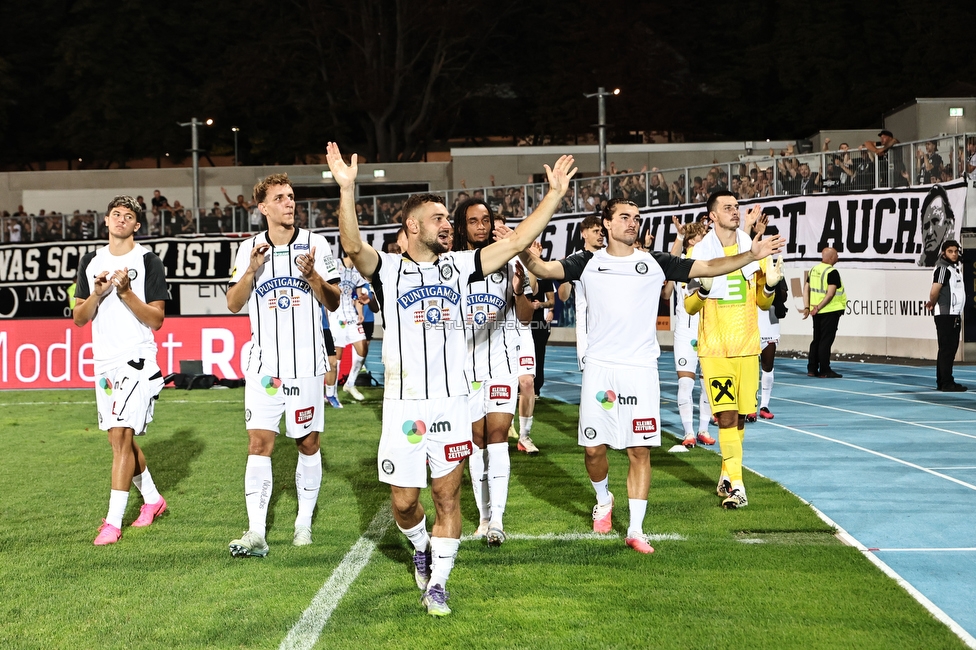 Hartberg - Sturm Graz
Oesterreichische Fussball Bundesliga, 2. Runde, TSV Hartberg - SK Sturm Graz, Arena Hartberg, 08.08.2026.Foto zeigt die Mannschaft von Sturm
