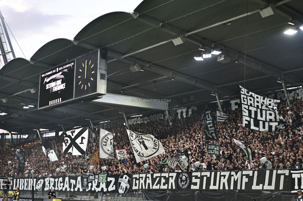 Sturm Graz - Fenerbahce
UEFA Champions League Qualifikation 3. Runde, SK Sturm Graz - Fenerbahce SK, Stadion Graz-Liebenau, 11.08.2026. 

Foto zeigt Fans von Sturm
