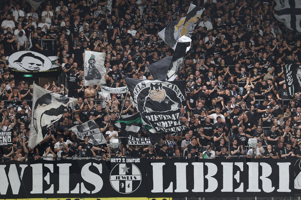 Sturm Graz - Fenerbahce
UEFA Champions League Qualifikation 3. Runde, SK Sturm Graz - Fenerbahce SK, Stadion Graz-Liebenau, 11.08.2026. 

Foto zeigt Fans von Sturm
Schlüsselwörter: jewels