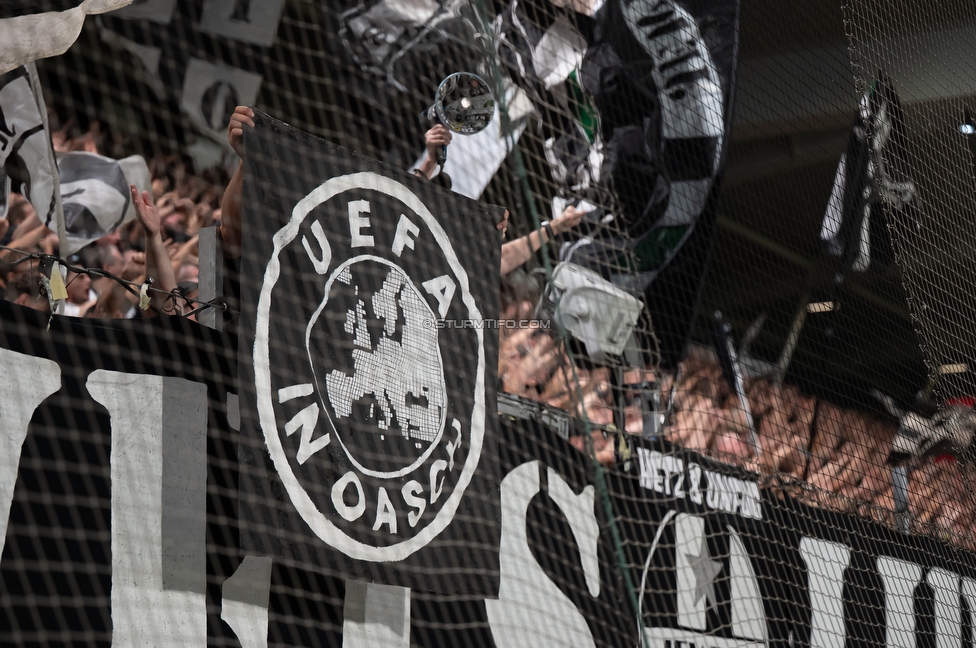 Sturm Graz - Fenerbahce
UEFA Champions League Qualifikation 3. Runde, SK Sturm Graz - Fenerbahce SK, Stadion Graz-Liebenau, 11.08.2026. 

Foto zeigt Fans von Sturm
Schlüsselwörter: jewels