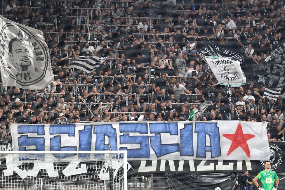 Sturm Graz - Fenerbahce
UEFA Champions League Qualifikation 3. Runde, SK Sturm Graz - Fenerbahce SK, Stadion Graz-Liebenau, 11.08.2026. 

Foto zeigt Fans von Sturm mit einem Spruchband
Schlüsselwörter: pisa