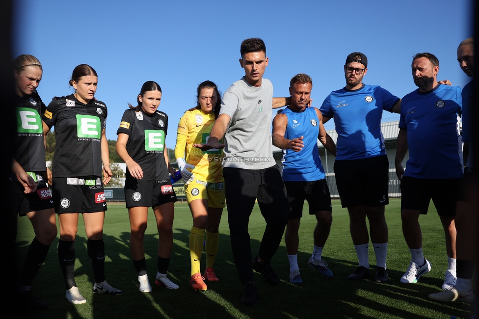 Sturm Frauen - Suedburgenland
OEFB Frauen Bundesliga, 5. Runde, SK Sturm Graz Frauen - SpG Suedburgenland TSV Hartberg, Trainingszentrum Messendorf, 29.08.2026. Foto zeigt die Mannschaft der Sturm Frauen
