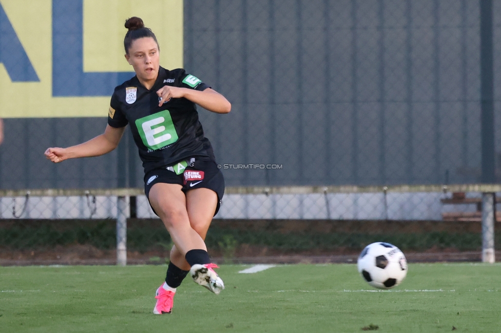 Sturm Frauen - Suedburgenland
OEFB Frauen Bundesliga, 5. Runde, SK Sturm Graz Frauen - SpG Suedburgenland TSV Hartberg, Trainingszentrum Messendorf, 29.08.2026. Foto zeigt Julia Michelle Wattilete (Sturm Frauen)
