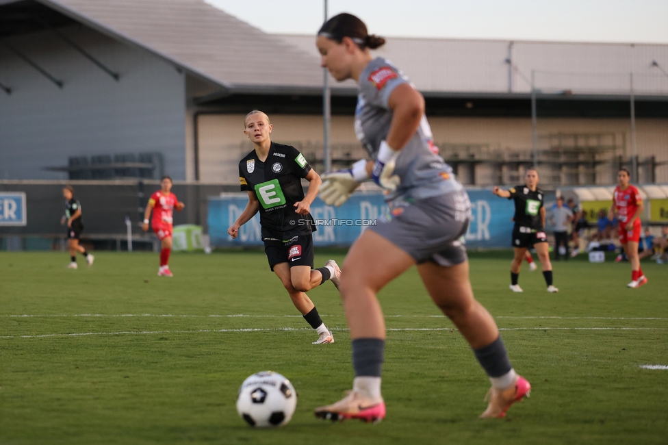 Sturm Frauen - Suedburgenland
OEFB Frauen Bundesliga, 5. Runde, SK Sturm Graz Frauen - SpG Suedburgenland TSV Hartberg, Trainingszentrum Messendorf, 29.08.2026. Foto zeigt Katja Weber (Sturm Frauen)
