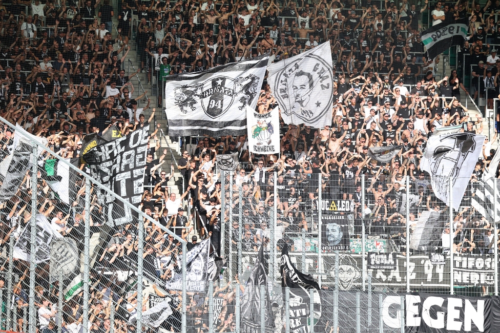 Rapid - Sturm Graz
Oesterreichische Fussball Bundesliga, 5. Runde, SK Rapid Wien - SK Sturm Graz, Weststadion Wien, 30.08.2026. 

Foto zeigt Fans von Sturm
