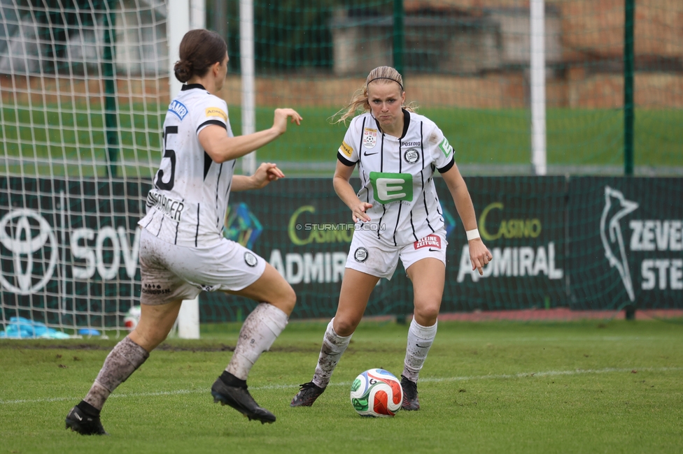 Gintra - Sturm Frauen
UEFA Womens Europa Cup, 1. Runde, FC Gintra - SK Sturm Graz Frauen, Siauliai City Municipal Stadium, 02.09.2026.Foto zeigt Sophie Maierhofer (Sturm Frauen) und Merel Bormans (Sturm Frauen)

