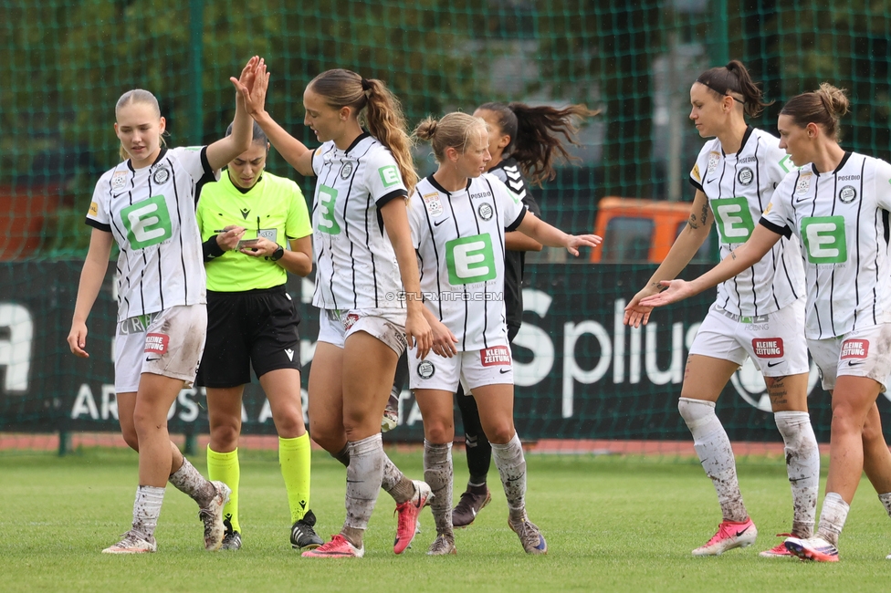 Gintra - Sturm Frauen
UEFA Womens Europa Cup, 1. Runde, FC Gintra - SK Sturm Graz Frauen, Siauliai City Municipal Stadium, 02.09.2026.Foto zeigt Lena Breznik (Sturm Frauen) und Brigitta Pulins (Sturm Frauen)
