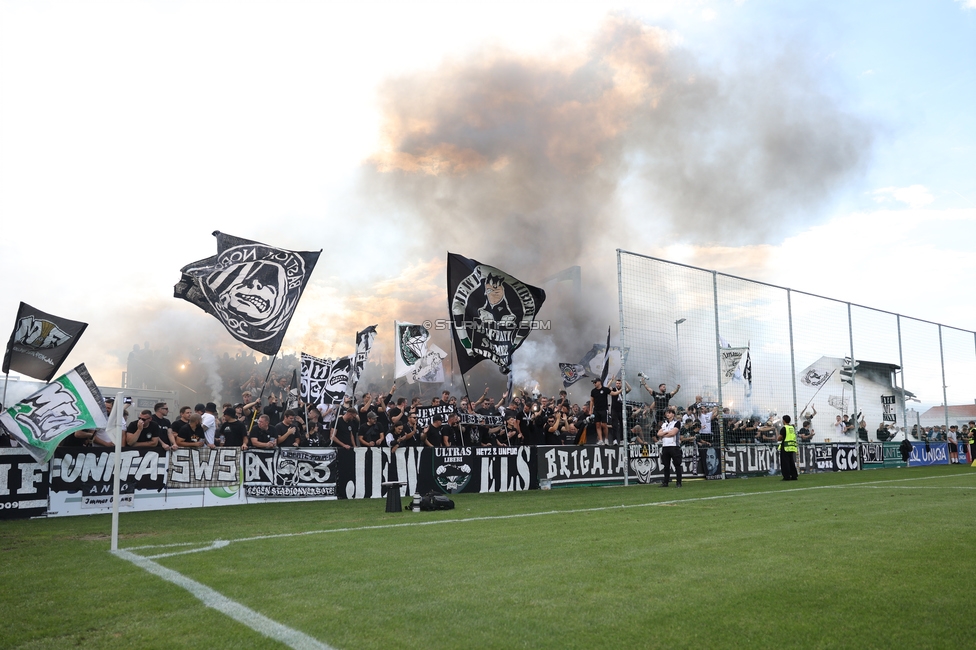 Voitsberg - Sturm Graz
OEFB Cup 2. Runde, TSV Voitsberg - SK Sturm Graz, Muenzer Bioindustrie Sportpark, Voitsberg, 05.09.2026. Foto zeigt Fans von Sturm
