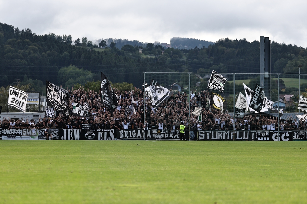 Voitsberg - Sturm Graz
OEFB Cup 2. Runde, TSV Voitsberg - SK Sturm Graz, Muenzer Bioindustrie Sportpark, Voitsberg, 05.09.2026. Foto zeigt Fans von Sturm
