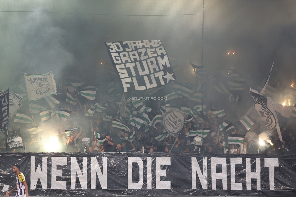 Sturm Graz - LASK
Oesterreichische Fussball Bundesliga, 6. Runde, SK Sturm Graz - Linzer ASK, Stadion Graz-Liebenau, 13.09.2026. Foto zeigt Fans von Sturm mit Pyrotechnik
