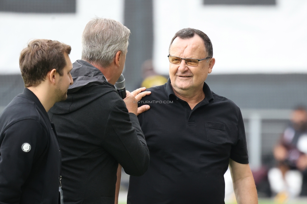 Sturm Graz - LASK
Oesterreichische Fussball Bundesliga, 6. Runde, SK Sturm Graz - Linzer ASK, Stadion Graz-Liebenau, 13.09.2026. Foto zeigt Gerhard Wallner (ehemaliger Masseur Sturm)
