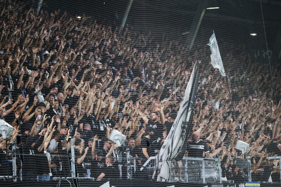 Sturm Graz - Stade Rennes
UEFA Europa League Gruppenphase 1. Spieltag, SK Sturm Graz - Stade Rennes Football Club, Stadion Graz-Liebenau Graz, 16.09.2026. Foto zeigt Fans von Sturm
