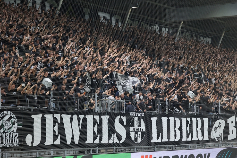 Sturm Graz - Stade Rennes
UEFA Europa League Gruppenphase 1. Spieltag, SK Sturm Graz - Stade Rennes Football Club, Stadion Graz-Liebenau Graz, 16.09.2026. Foto zeigt Fans von Sturm
