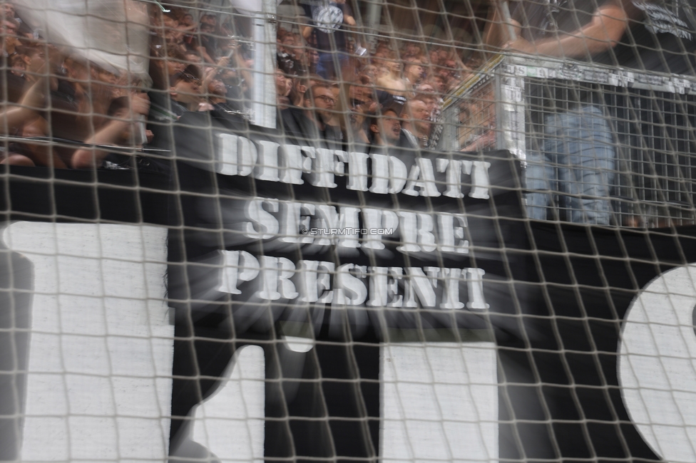 Sturm Graz - Stade Rennes
UEFA Europa League Gruppenphase 1. Spieltag, SK Sturm Graz - Stade Rennes Football Club, Stadion Graz-Liebenau Graz, 16.09.2026. Foto zeigt Fans von Sturm

