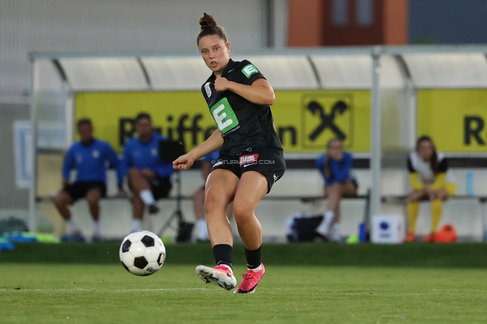 Sturm Frauen - Rapid
OEFB Frauen Bundesliga, 7. Runde, SK Sturm Graz Frauen - SK Rapid, Trainingszentrum Messendorf, 18.09.2026. Foto zeigt Julia Michelle Wattilete (Sturm Frauen)
