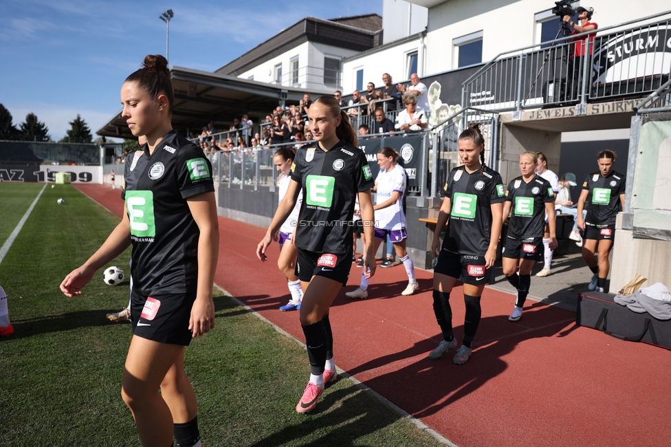 Sturm Frauen - Austria
OEFB Frauen Bundesliga, 8. Runde, SK Sturm Graz Frauen - FK Austria Wien, Trainingszentrum Messendorf, 27.09.2026. Foto zeigt die Mannschaft der Sturm Frauen

