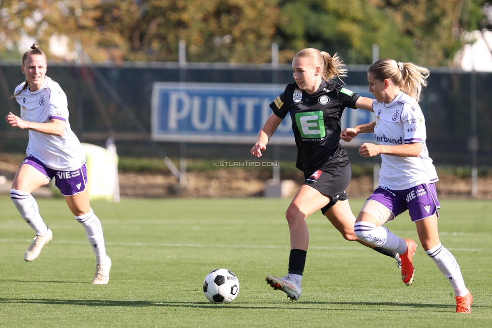 Sturm Frauen - Austria
OEFB Frauen Bundesliga, 8. Runde, SK Sturm Graz Frauen - FK Austria Wien, Trainingszentrum Messendorf, 27.09.2026. Foto zeigt Lena Breznik (Sturm Frauen)
