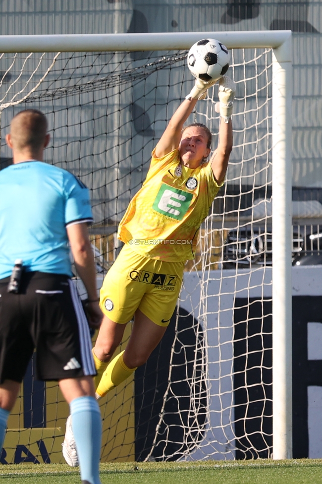Sturm Frauen - Austria
OEFB Frauen Bundesliga, 8. Runde, SK Sturm Graz Frauen - FK Austria Wien, Trainingszentrum Messendorf, 27.09.2026. Foto zeigt Sarah-Lisa Duebel (Sturm Frauen)
