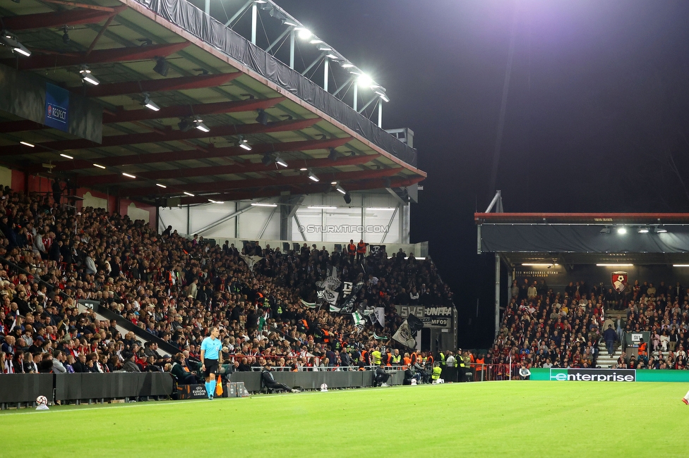 Bournemouth - Sturm Graz
UEFA Europa League Gruppenphase 2. Spieltag, AFC Bournemouth - SK Sturm Graz, Bournemouth Stadium, 15.10.2026. 

Foto zeigt Fans von Sturm
