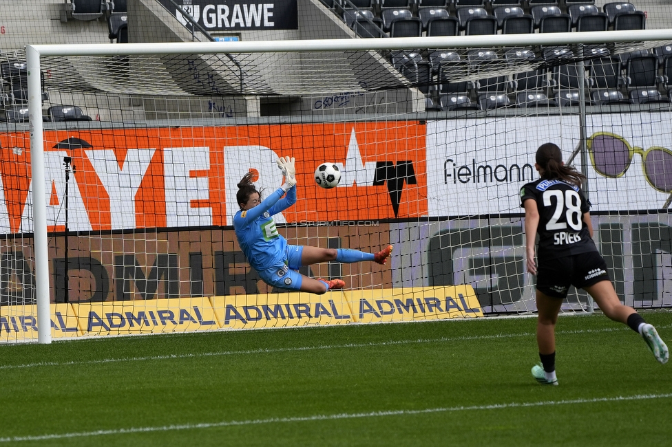 Altach - Sturm Frauen
OEFB Frauen Bundesliga, 10. Runde, SC Rheindort Altach Frauen - SK Sturm Graz Frauen, Stadion Schnabelholz Altach, 18.10.2026

Foto zeigt Vanessa Gritzner (Sturm Frauen)
