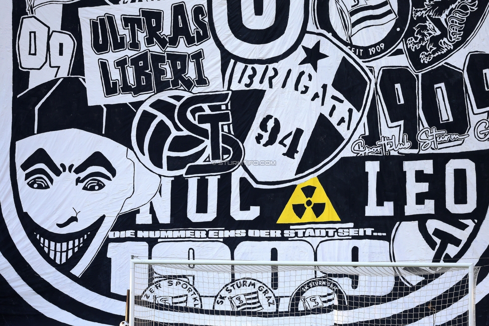 Sturm Graz - GAK
Oesterreichische Fussball Bundesliga, 9. Runde, SK Sturm Graz - Grazer AK, Stadion Graz-Liebenau, 18.10.2026. Foto zeigt Fans von Sturm mit einer Choreografie
