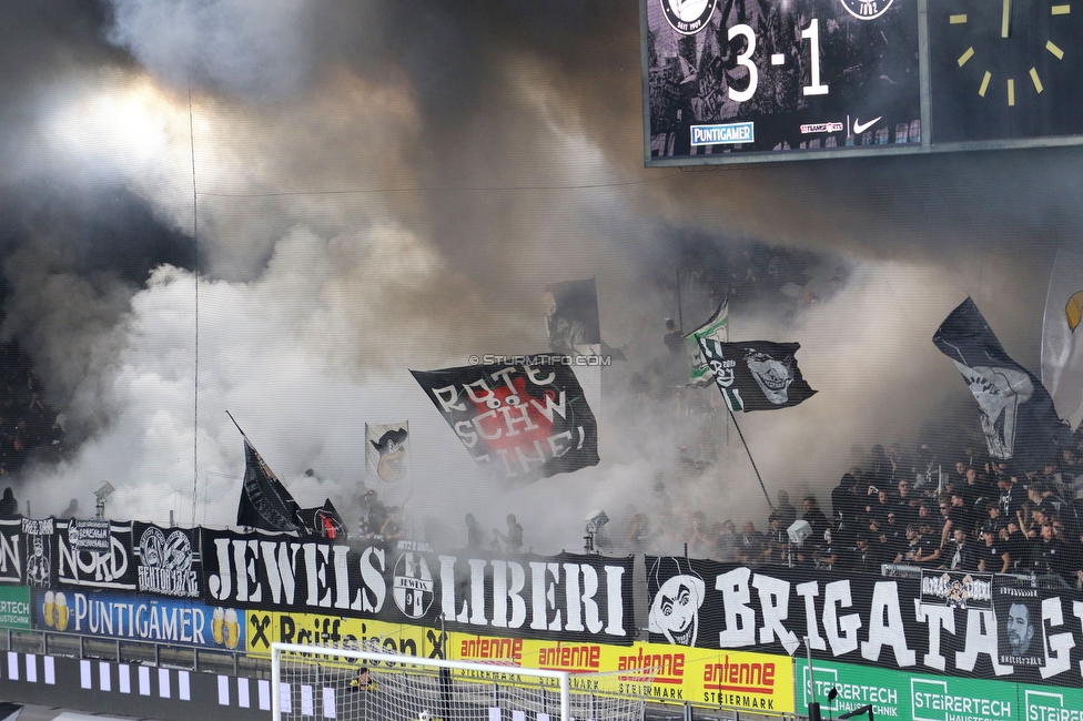 Sturm Graz - GAK
Oesterreichische Fussball Bundesliga, 9. Runde, SK Sturm Graz - Grazer AK, Stadion Graz-Liebenau, 18.10.2026. Foto zeigt Fans von Sturm mit einer Choreografie
Schlüsselwörter: pyrotechnik