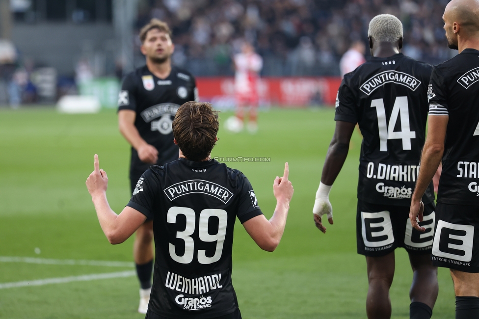 Sturm Graz - GAK
Oesterreichische Fussball Bundesliga, 9. Runde, SK Sturm Graz - Grazer AK, Stadion Graz-Liebenau, 18.10.2026. Foto zeigt Luca Weinhandl (Sturm)
