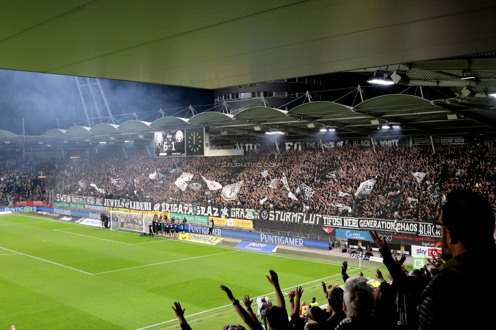 Sturm Graz - GAK
Oesterreichische Fussball Bundesliga, 9. Runde, SK Sturm Graz - Grazer AK, Stadion Graz-Liebenau, 18.10.2026. Foto zeigt Fans von Sturm und die Mannschaft von Sturm
